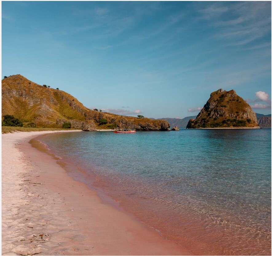 Pink Beach, Rinca & Kalong - 1