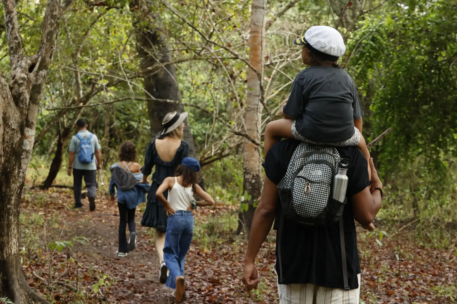 Jungle Trek Family jungle trekking